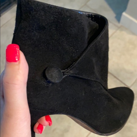 Manolo blahnik suede ankle boots- offers accepted - Picture 8 of 12